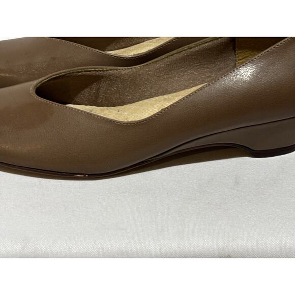 Naturalizer Scoop Wedge Slip On brown heels flats 9.5 Womens Career comfort chic - Picture 7 of 11